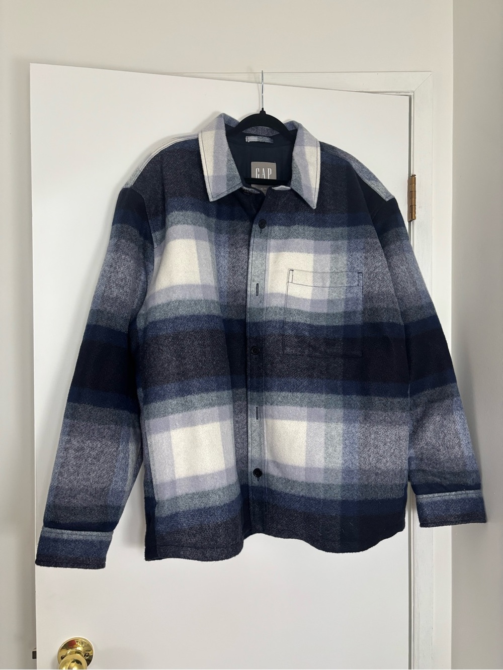 GAP Men's Blue & White Plaid Shirt Jacket